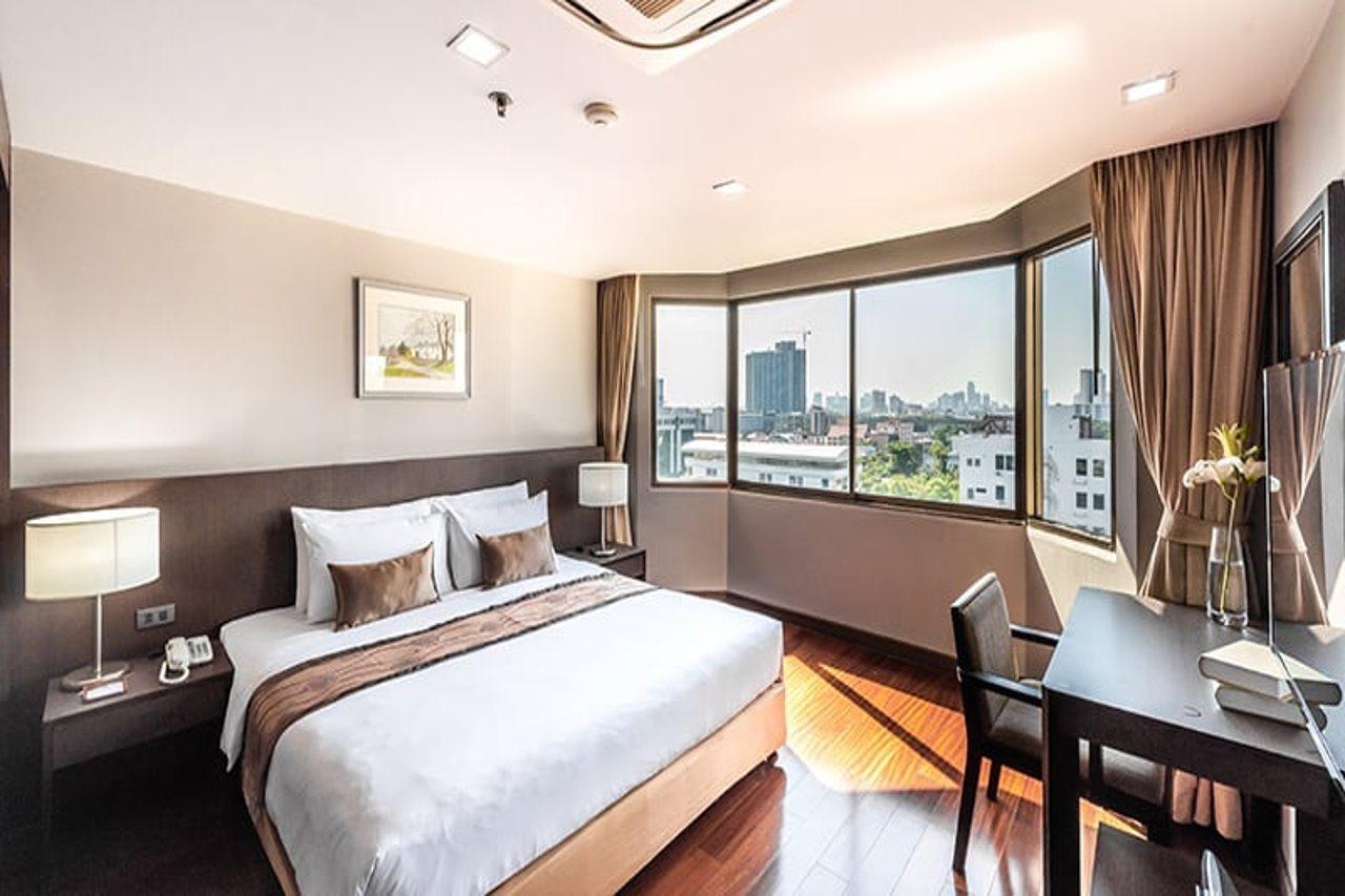 Royal Suite Hotel Bangkok Buitenkant foto