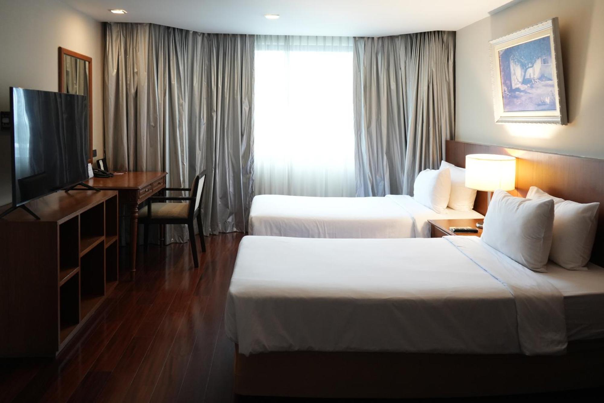 Royal Suite Hotel Bangkok Buitenkant foto